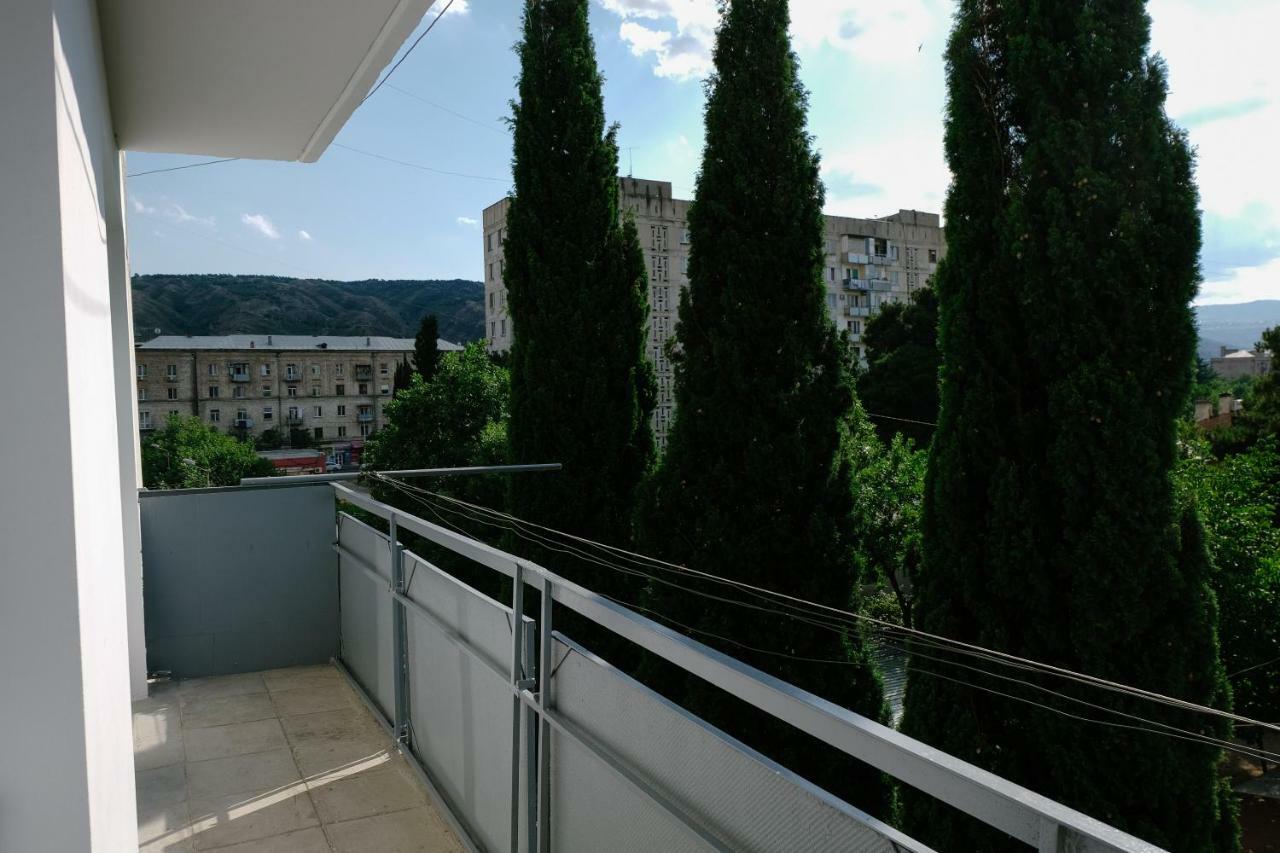 Keti&Tatia Sisters Apartment - Near Old And Central Tbilisi Bagian luar foto